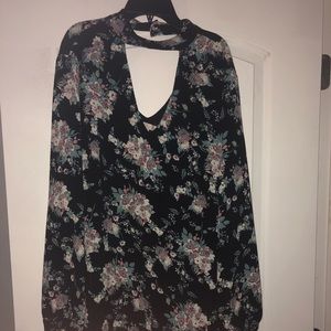 Wayf floral dress long sleeve worn once